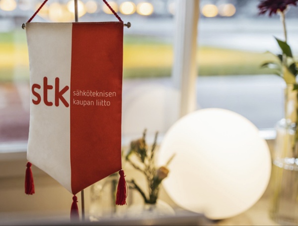 STK pöytäviiri 600x456